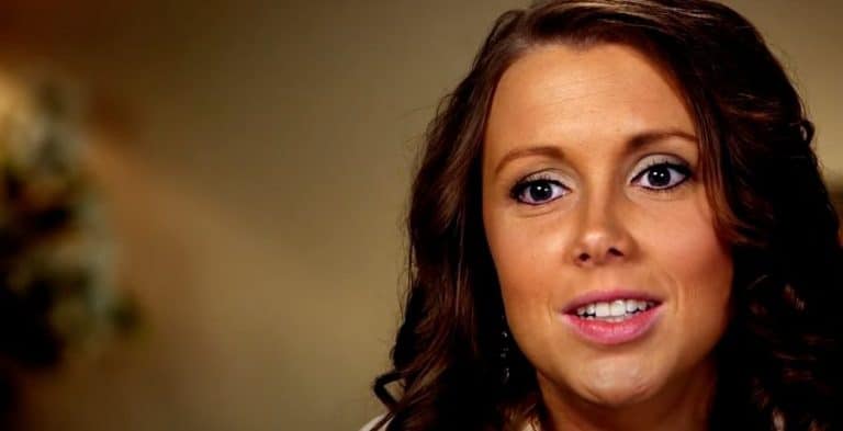 Anna Duggar Stands Firm On Loving Husband Josh, Won’t Leave Him