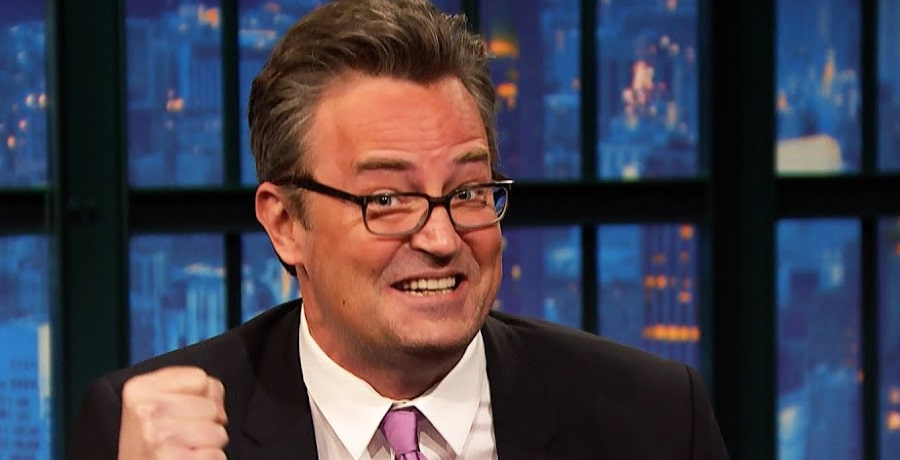 'Friends' Star Matthew Perry Unrecognizable On Streets Of Los Angeles [Credit: YouTube]