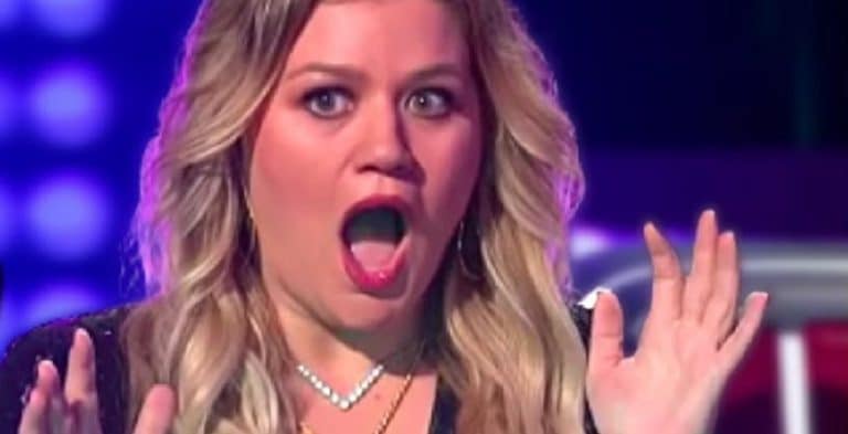 Kelly Clarkson Fans Devastated Over ‘The Voice’ Season 22 News