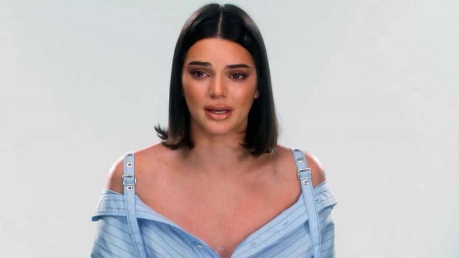 Kendall Jenner Cries Over Pepsi Ad [Credit: KUWTK/YouTube]