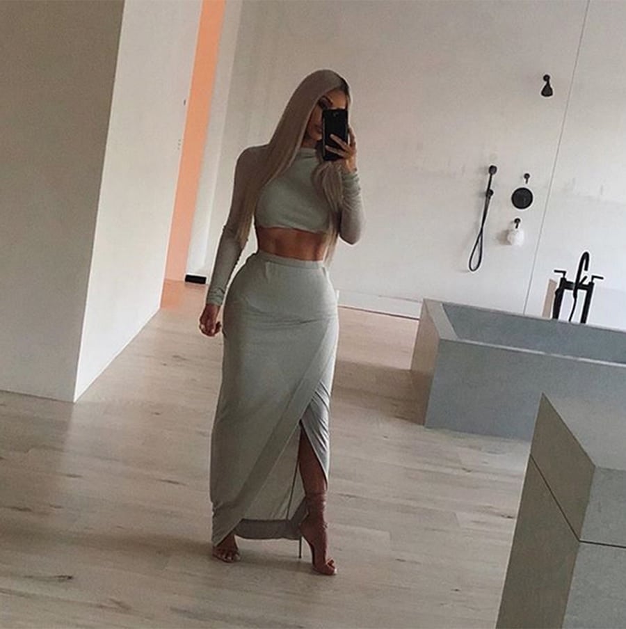 Kim Kardashian's Selfie Inside Home [Credit: Kim Kardashian/Instagram]