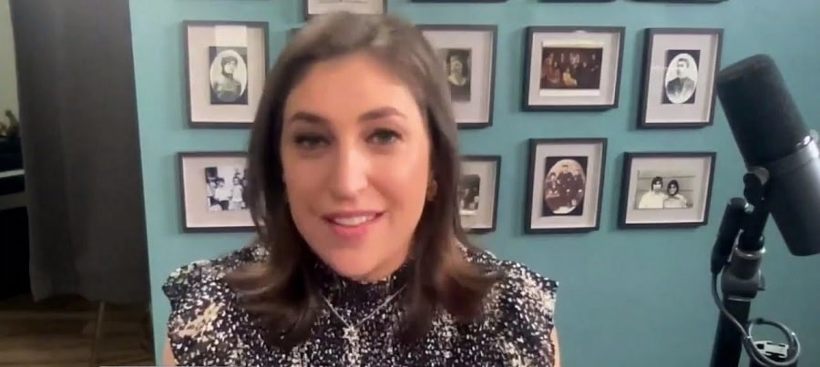 Mayim Bialik Gets Shade [Credit: YouTube]