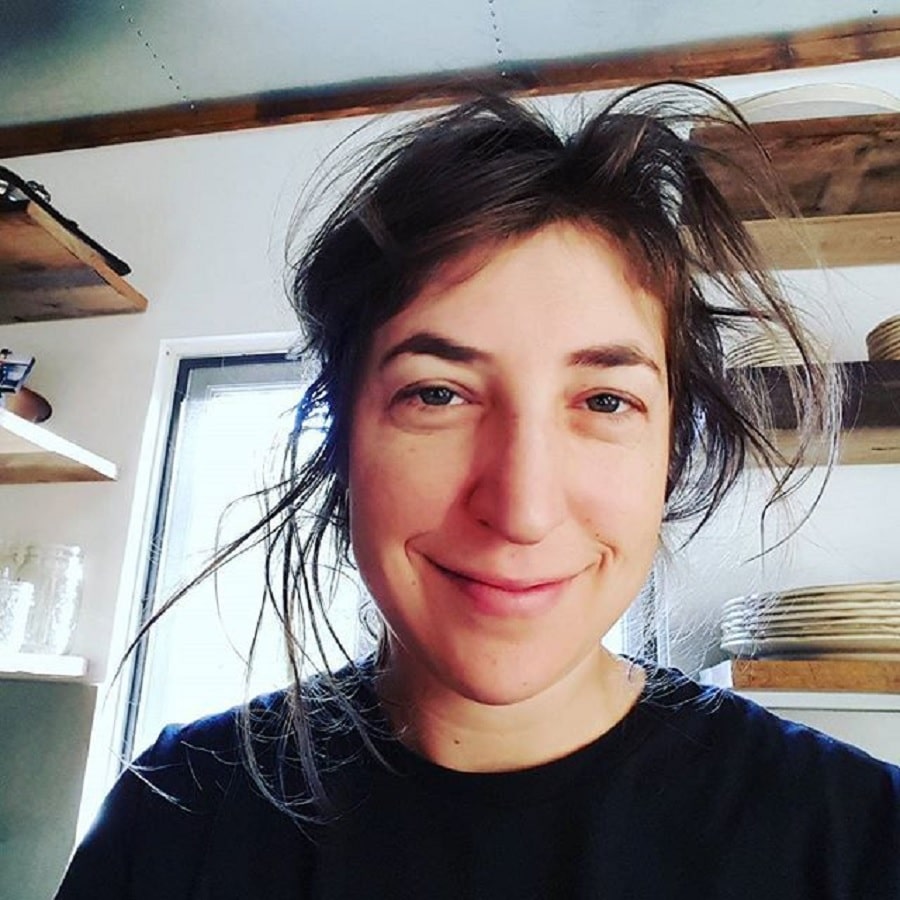 Mayim Bialik Nude-Faced Selfie [Credit: Mayim Bialik/Instagram]