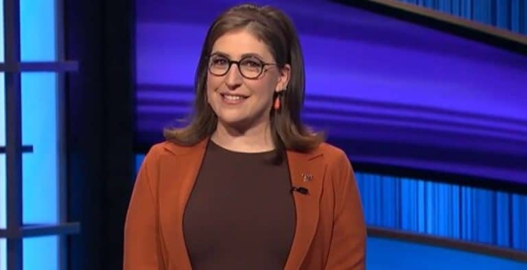 Nude Faced ‘Jeopardy!’ Host Mayim Bialik Shares Snap Ahead Of Taping