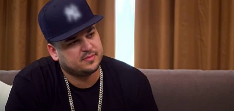 Rob Kardashian Makes Appearance [Credit: KUWTK/YouTube]