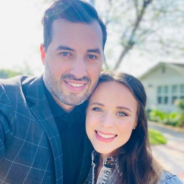 Jinger Vuolo Fans Concerned At Her 'Sadness' In Latest Pic?