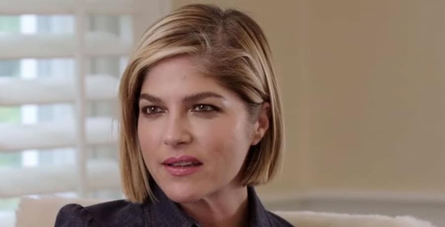 'The View' Fans Demand Selma Blair As New Co-Host [Credit: YouTube]