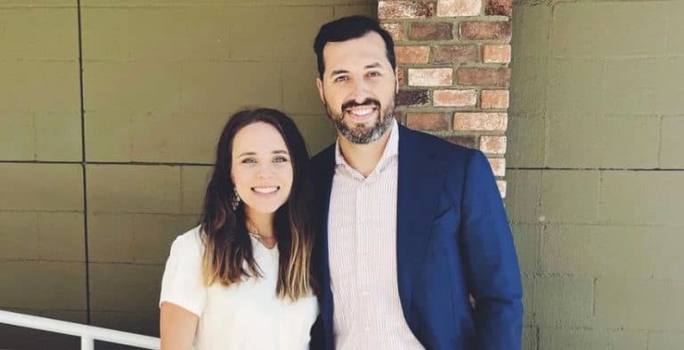 Do Jeremy & Jinger Vuolo Stage ‘Outings’ For Attention?