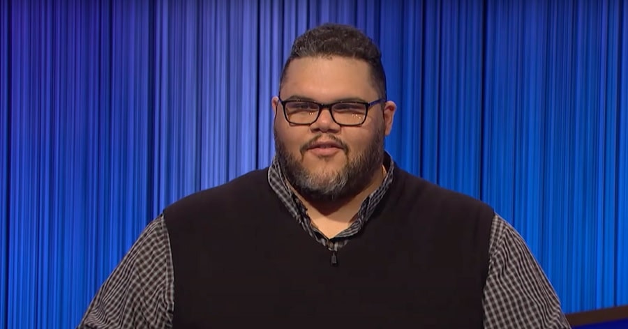 Jeopardy Fans Question Ryan Long's Glasses [Jeopardy | YouTube]