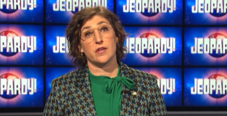 'Jeopardy!' Fans Shocked Mayim Bialik Accepted Wrong Answer [Jeopardy | YouTube]