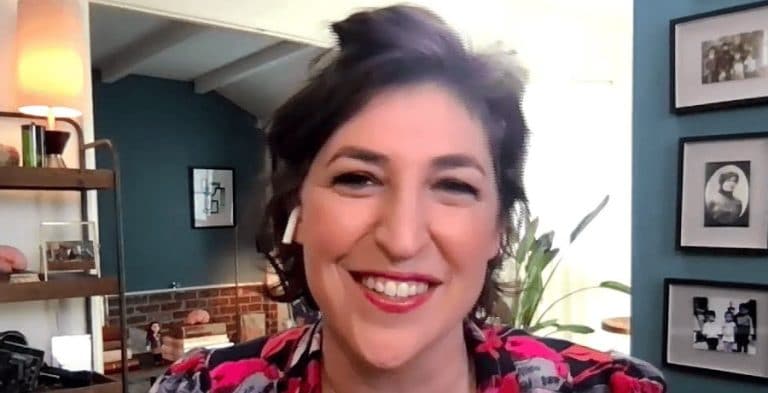 Mayim Bialik Leaves ‘Jeopardy!’ Viewers With Anxiety, Why?