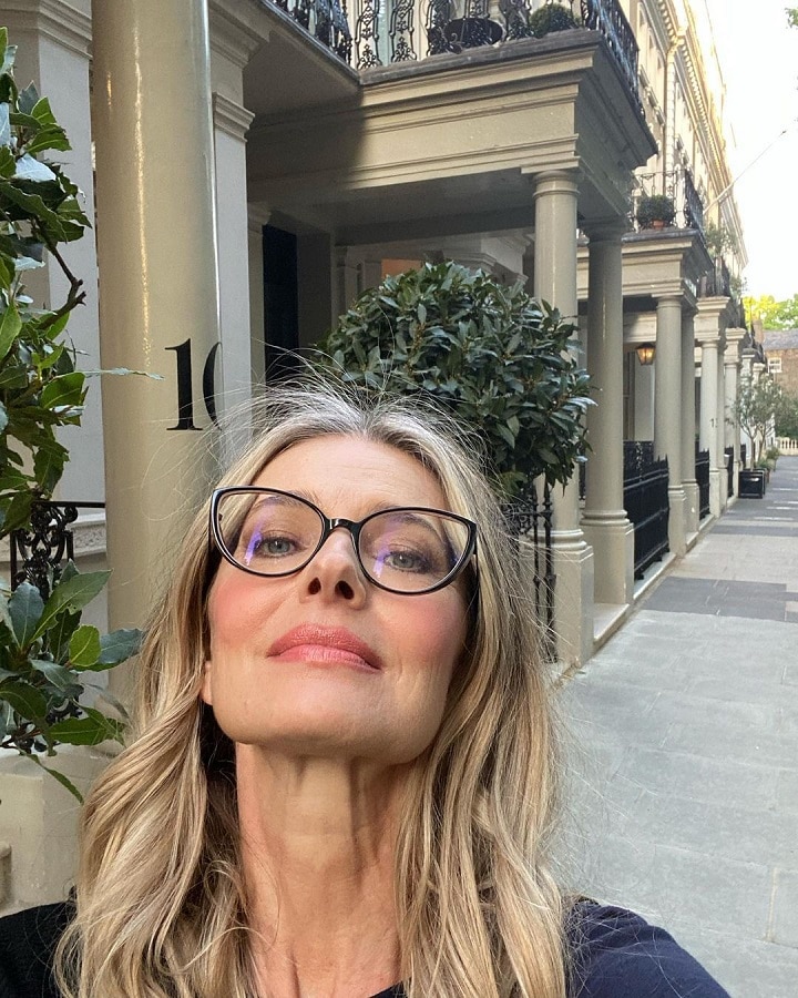Paulina Porizkova Wears Glasses [Paulina Porizkova | Instagram]