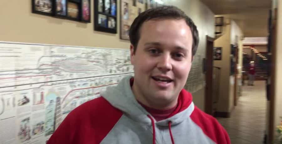 Josh Duggar, YouTube