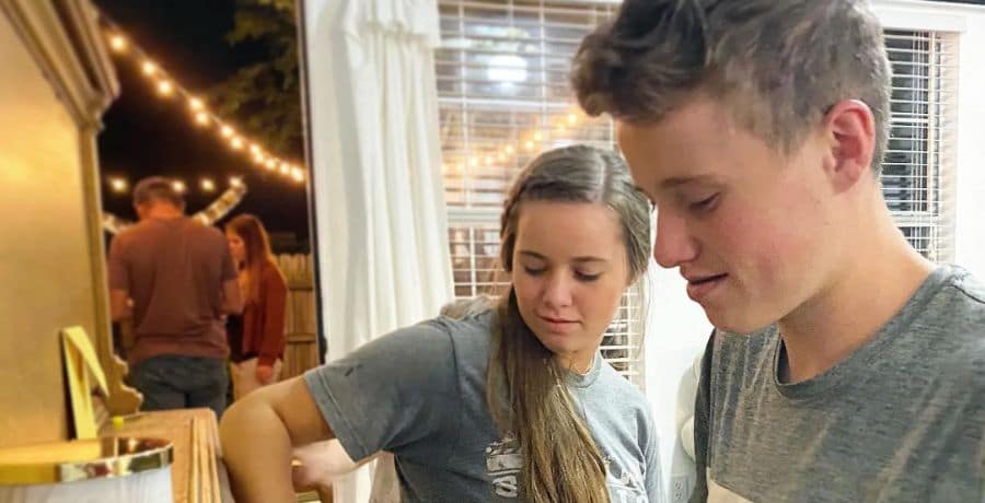 Duggar family Instagram (Counting On)