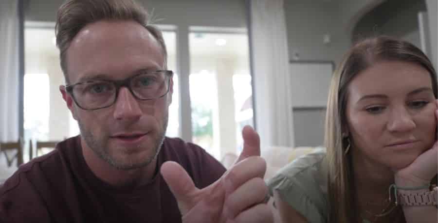 Adam and Danielle Busby, YouTube, OutDaughtered