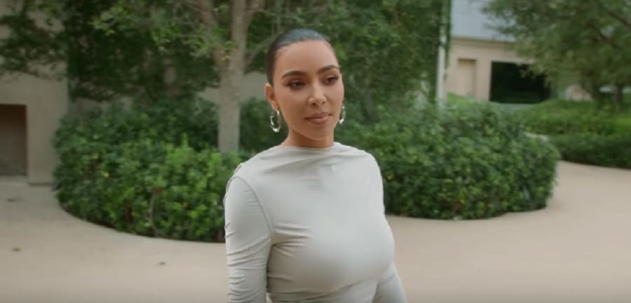 Kim Kardashian Goes Braless [Vogue | YouTube]