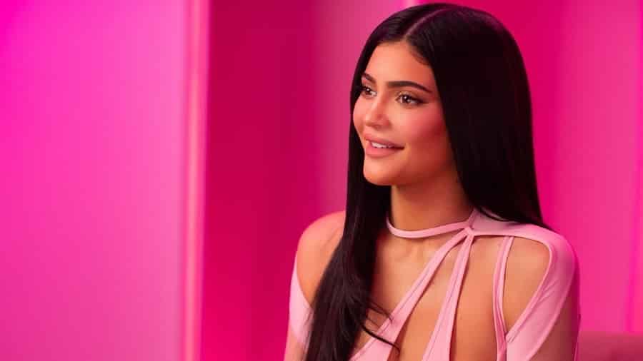 Kylie Jenner Deserves To Be Spoiled, Fans Say [Kylie Jenner | YouTube]