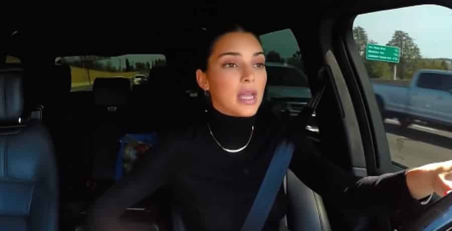 Moody Supermodel Kendall Jenner Dragged By Fans, See Why