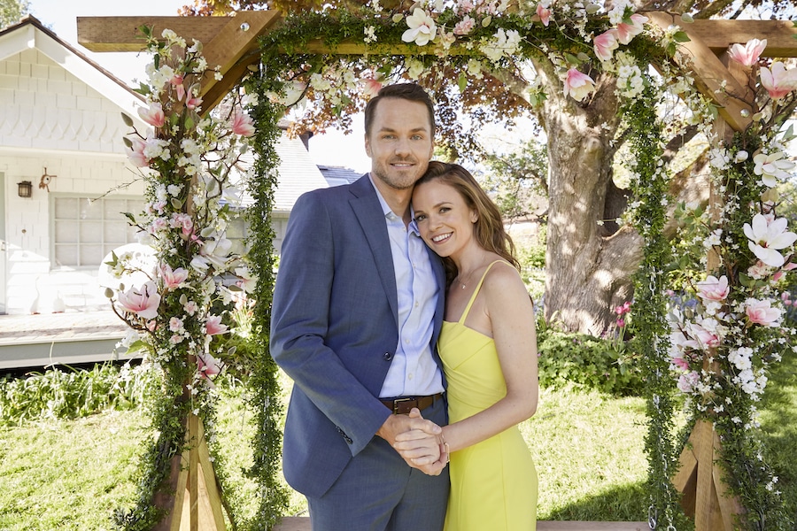 Hallmark-Photo: Paul Campbell, Rachel Boston Credit: ©2019 Crown Media United States LLC/Photographer: Ryan Plummer