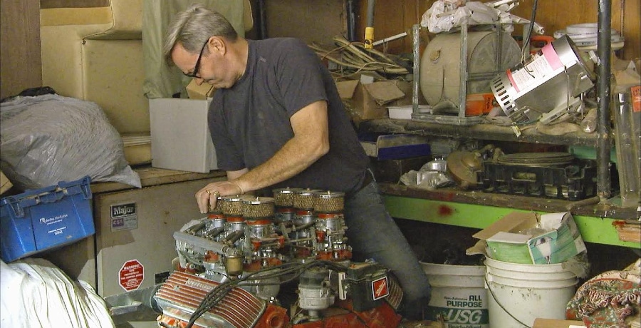 American Pickers Peek Inside Mike Wolfes Brother Robbies Store 