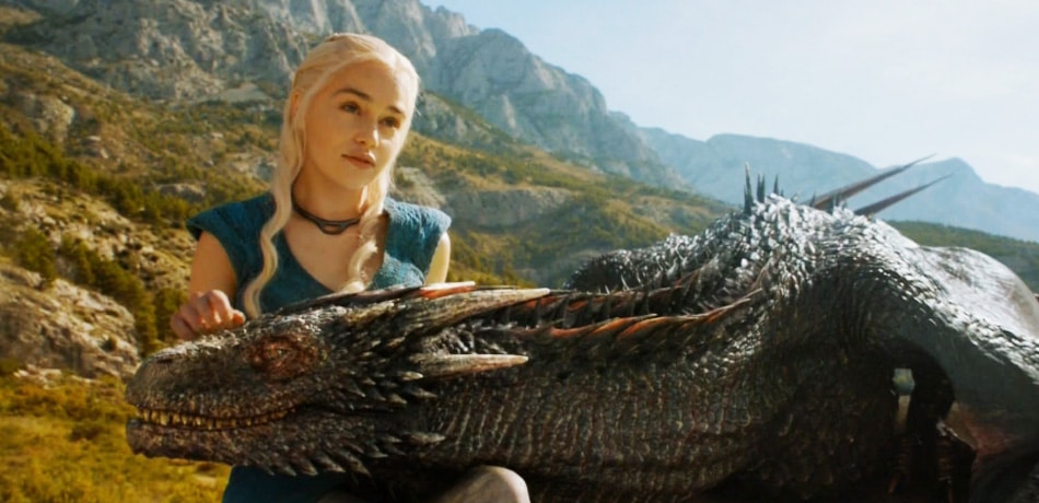 Emilia Clarke and dragon