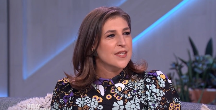 Mayim Bialik On Kelly Clarkson Show [The Kelly Clarkson Show | YouTube]