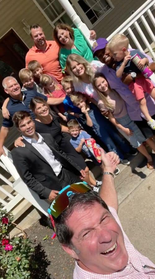 Bringing Up Bates, Gil and Kelly Bates Instagram