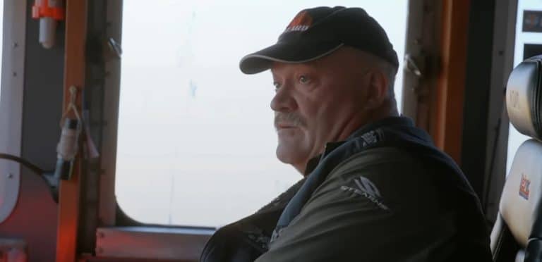 ‘Deadliest Catch’ Crew Worried Russia Fired A Missile At Them?