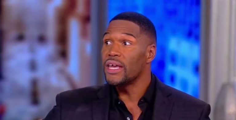 Gma How Michael Strahan Gets Through Toxic Work Environment 