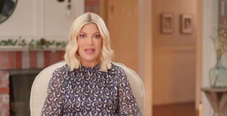 Tori Spelling Spotted With Husband Amid Split Rumors