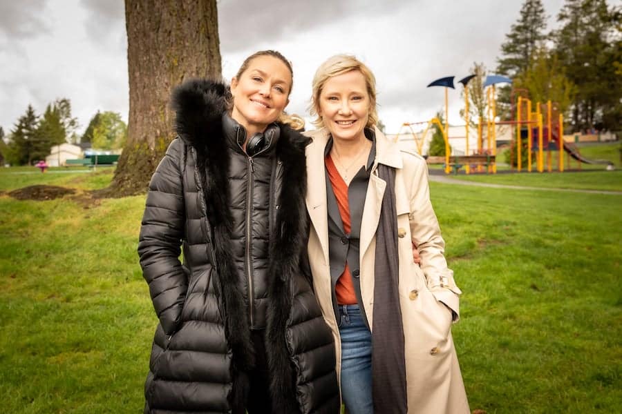 Director Elisabeth Röhm and Anne Heche, used with Lifetime's permission