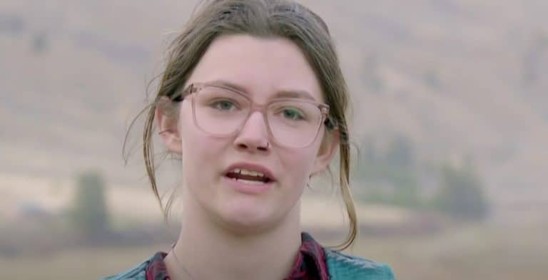 ‘Alaskan Bush People’ Rain Brown: Who Wears It Better?