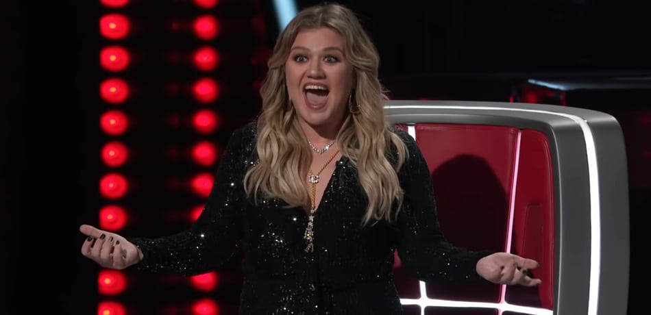 Kelly Clarkson on The Voice