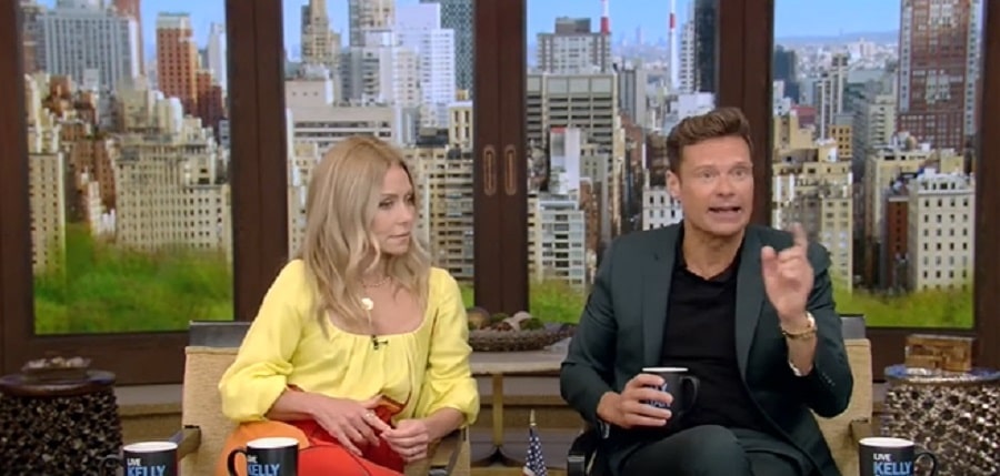 Kelly Ripa & Ryan Seacrest [Live With Kelly and Ryan | YouTube]