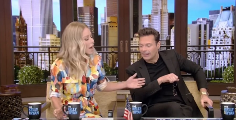 Kelly Ripa & Ryan Seacrest [YouTube]