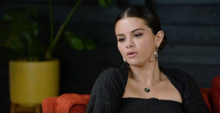Selena Gomez Unfollows Tons Of Celebrities On Instagram