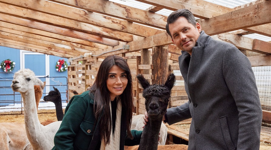 Photo: Marisol Nichols, Kristoffer Polaha Credit: ©2022 Hallmark Media/Photographer: Eric Zachanowich