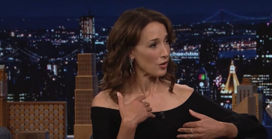 Jennifer Beals [YouTube]