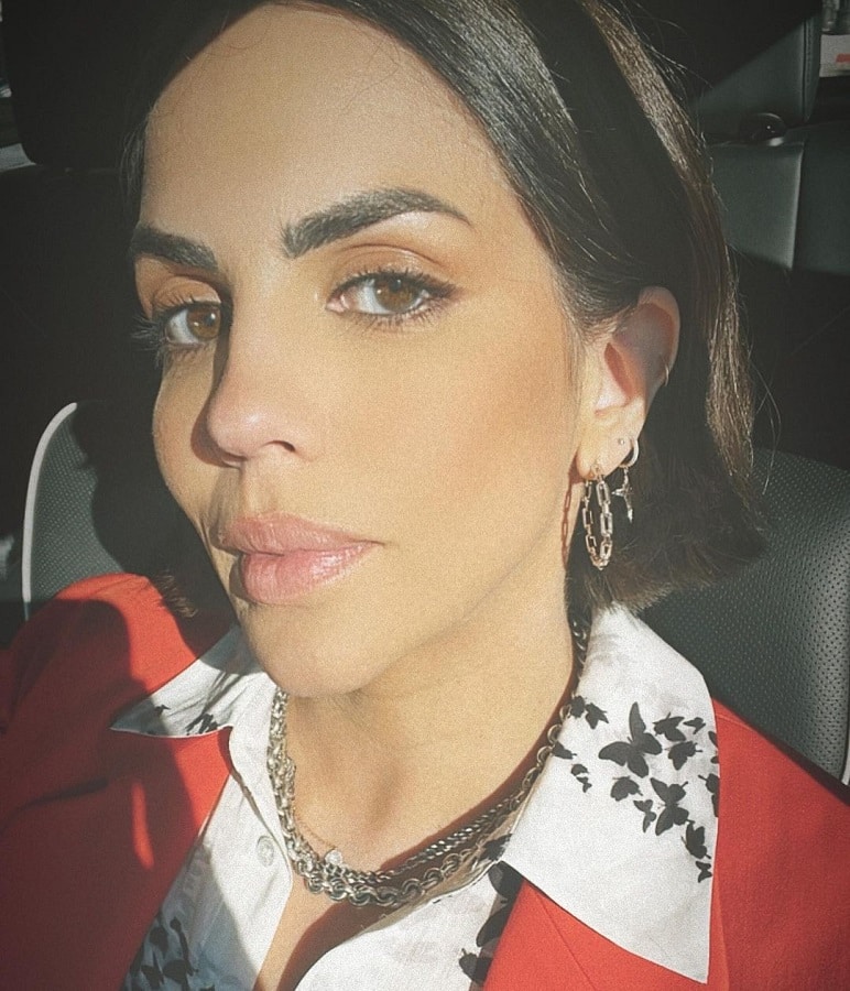 Katie Maloney Wears Orange Blazer [Katie Maloney | Instagram]