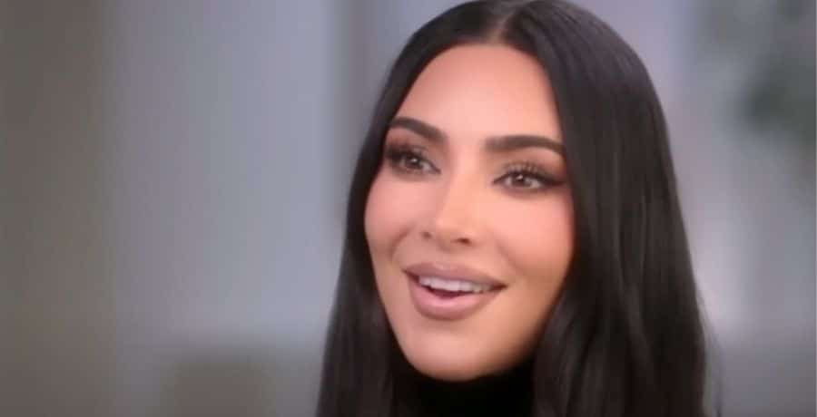 Kim, Khloe Kardashian | Youtube