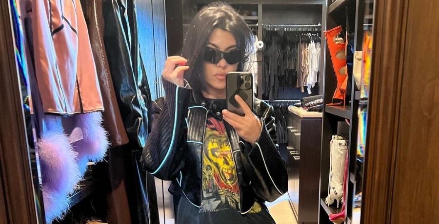 Kourtney Kardashian Posts Selfie From Walk-In Closet [Kourtney Kardashian | Instagram]