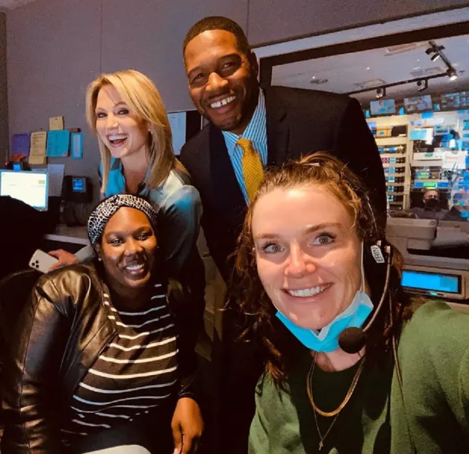 Amy Robach & Michael Strahan With Crew Members [Amy Robach | Instagram]