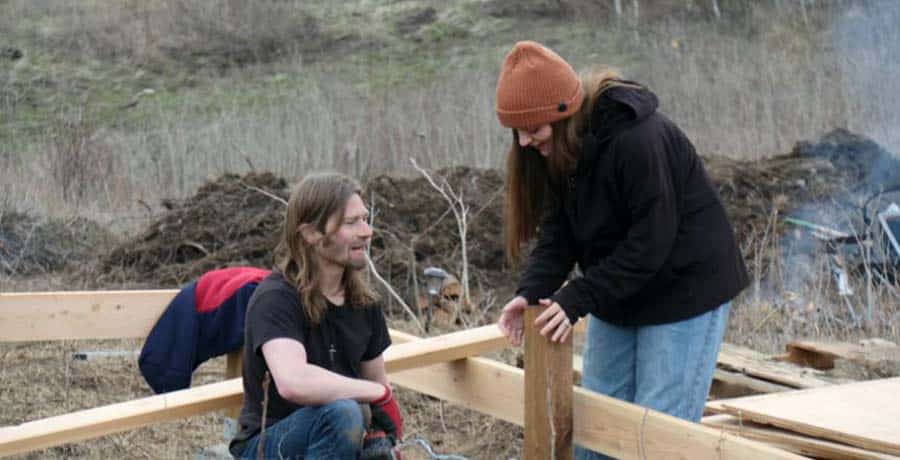 Raiven Brown and Bear on Alaskan Bush People