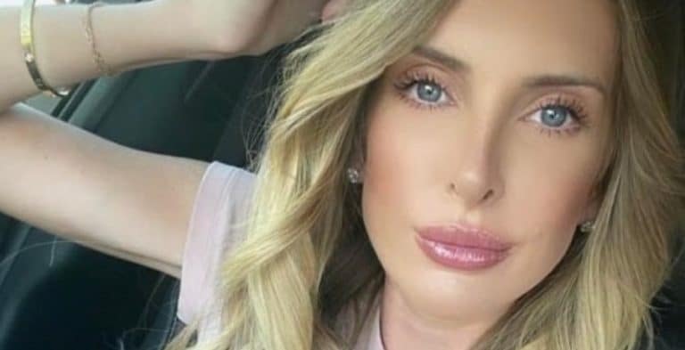 Lindsie Chrisley Removes Clothes, Flaunts Chest In Tiny Tank Top