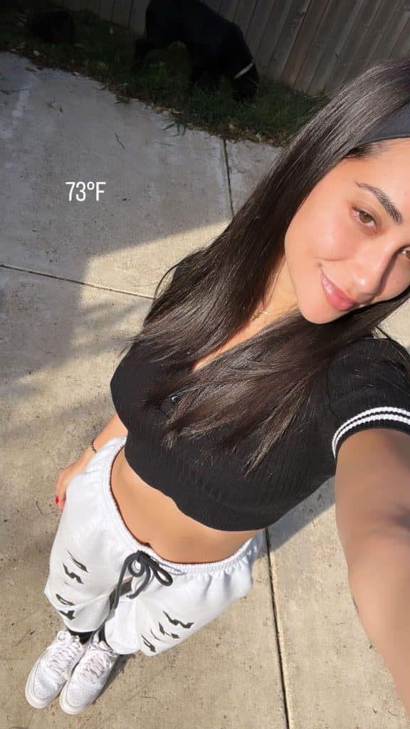 Victoria Fuller Instagram Story Selfie
