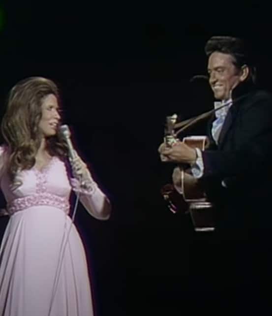 Loretta Lyn - Johnny Cash - Youtube