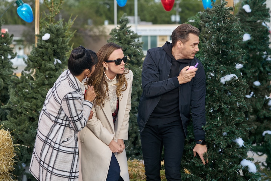 Photo: Stephanie Sy, Rachel Boston, Erik Athavale Credit: ©2022 Hallmark Media/Photographer: Steve Ackerman