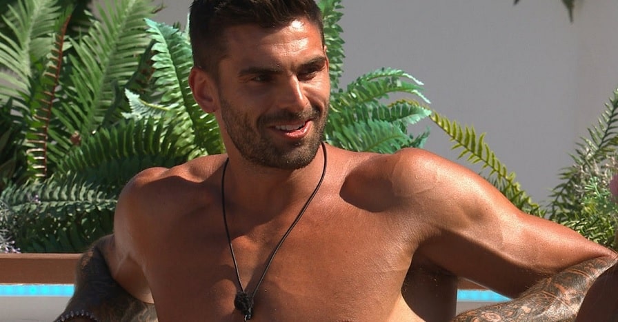 Adam Collard Shirtless In Pool [Love Island | YouTube]