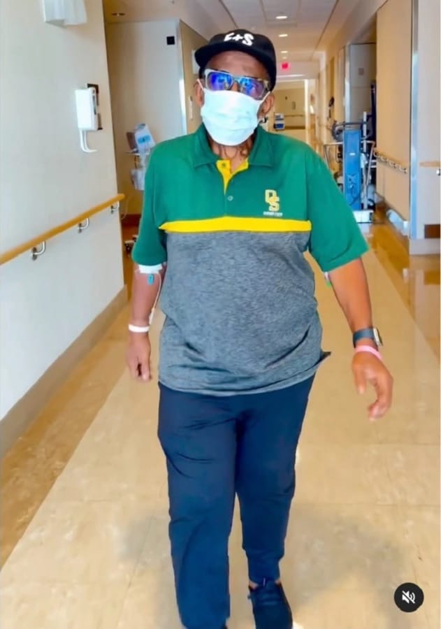 Al Roker Walks Through Hospital Hallway [Al Roker | Instagram]