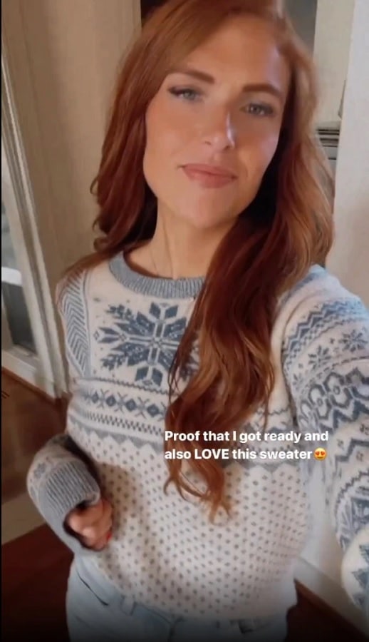 Audrey Roloff Shows Off Thanksgiving Outfit [Audrey Roloff | Instagram Stories]